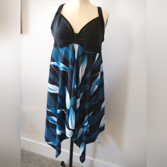 NWT 2 PC Elegant Black and Blue Women's Swimwear Dress Tankini With Bottoms XL - Picture 3 of 10